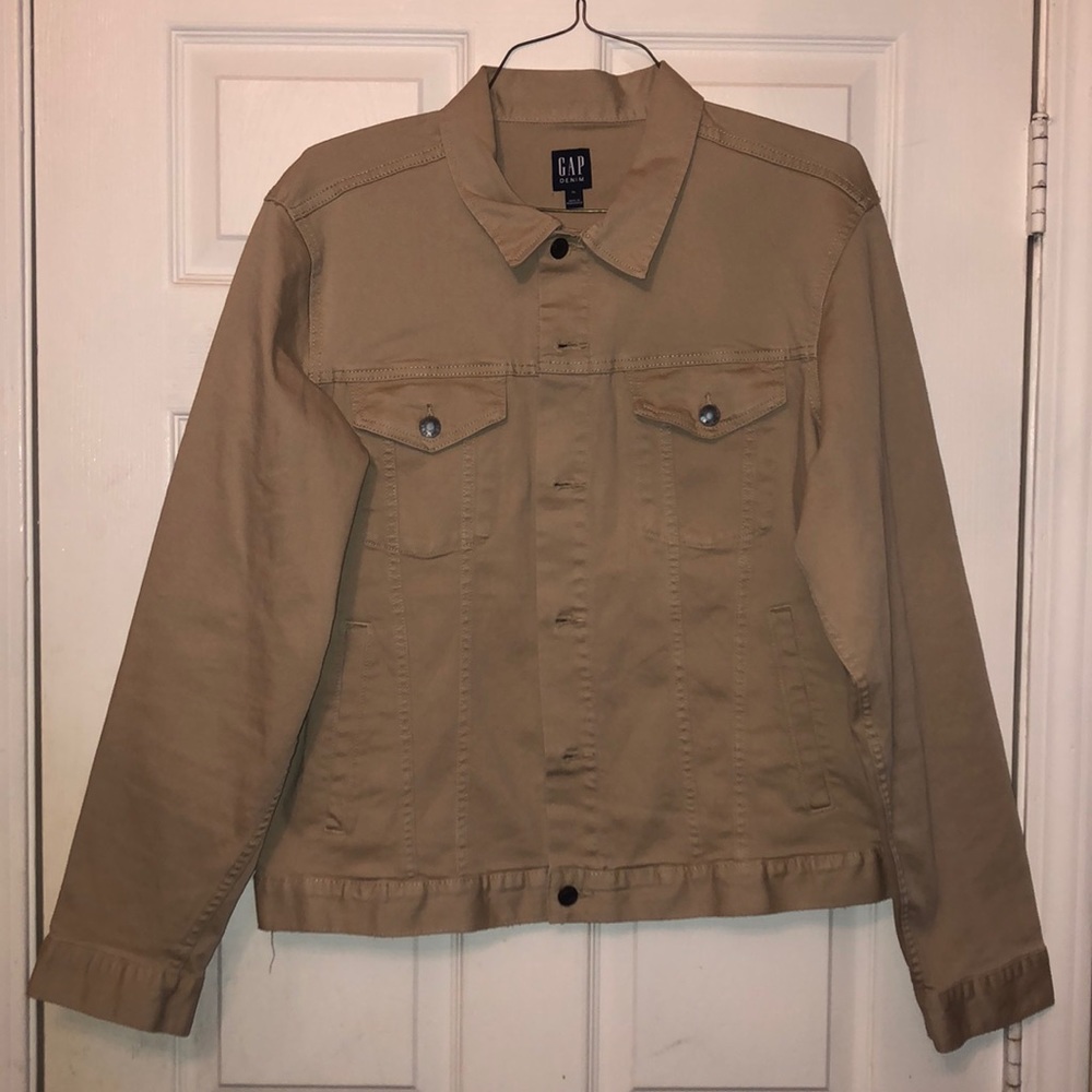 NWOT GAP Khaki Trucker Jacket